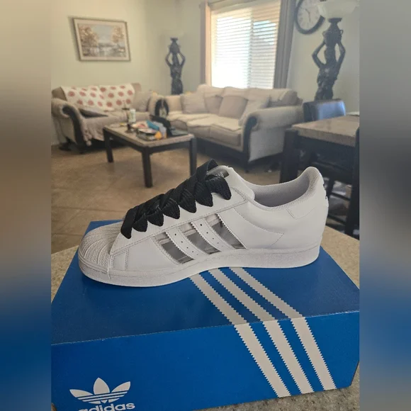 Adidas Superstar Shelltoe White Clear Stripe #FY7717 Mens Shoe Size 10.5. - Picture 2 of 12